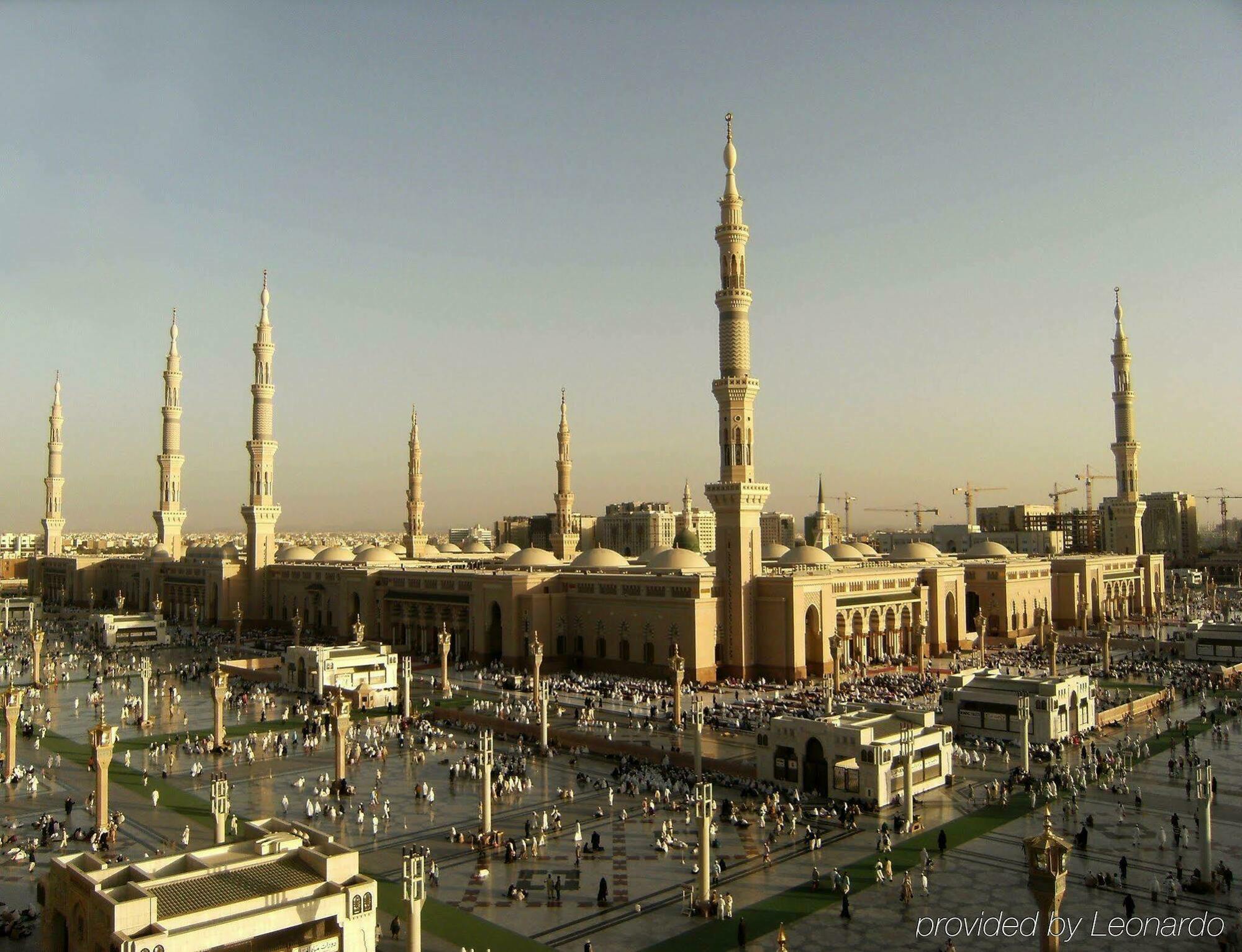 Hotel Intercontinental Dar Al Hijra Madinah By Ihg Medina Exterior foto The Qubāʾ Mosque in Medina